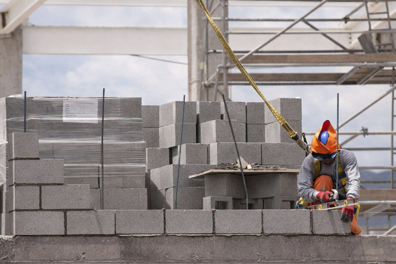 Foundation block wall installation